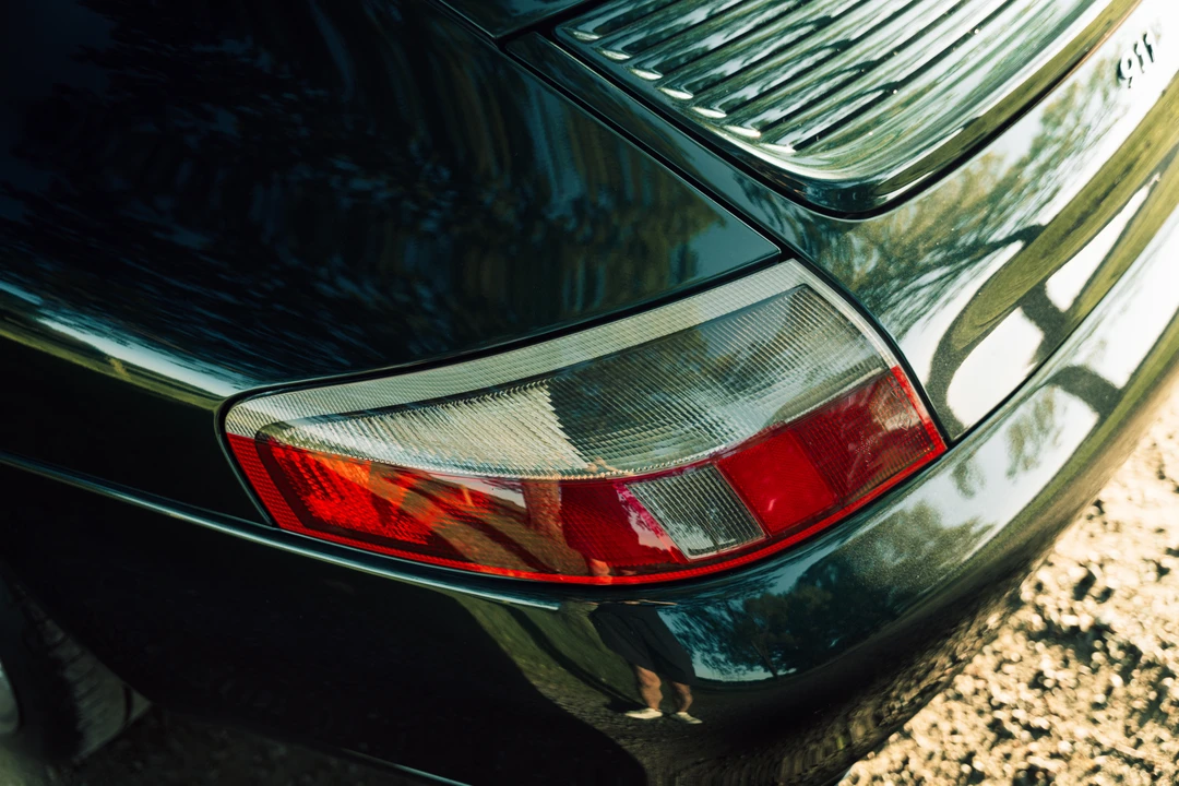 1999 Porsche 996 Carrera - Image 18 of 31