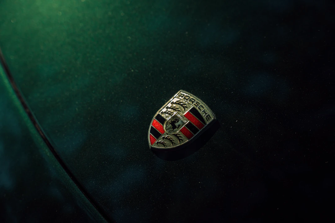 1999 Porsche 996 Carrera - Image 16 of 31