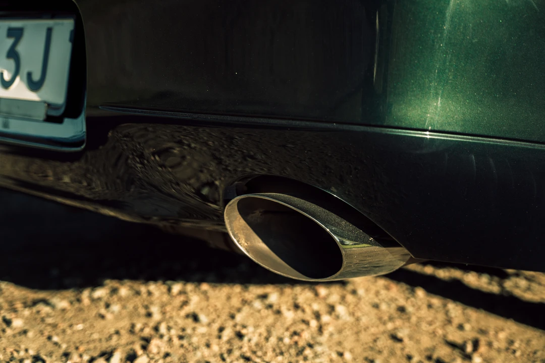 1999 Porsche 996 Carrera - Image 28 of 31