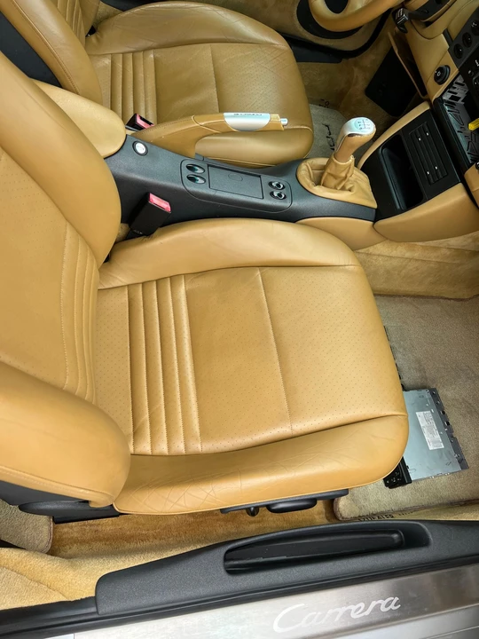 1999 Porsche 996 Carrera - Image 16 of 31
