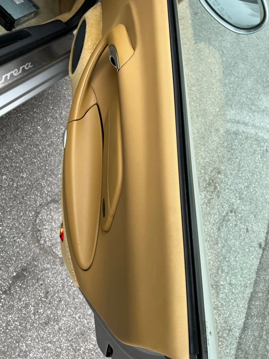 1999 Porsche 996 Carrera - Image 14 of 31