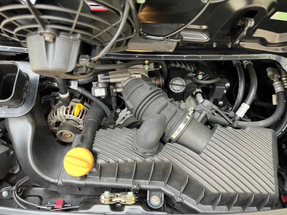 1999 Porsche 996 Carrera - Image 13 of 31