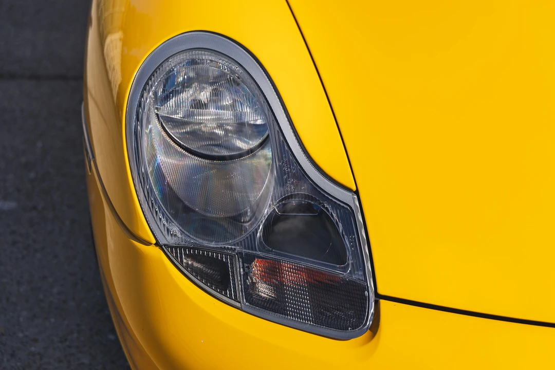 1999 Porsche 996 Carrera - Image 24 of 31