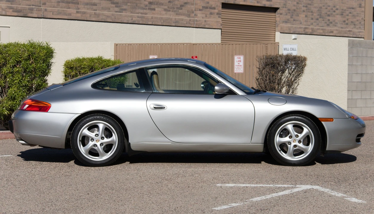 1999 Porsche 996 Carrera - Image 5 of 15