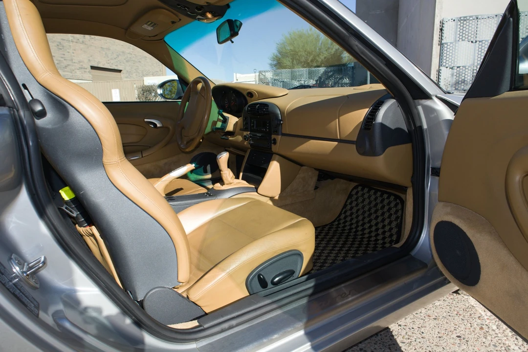 1999 Porsche 996 Carrera - Image 12 of 15