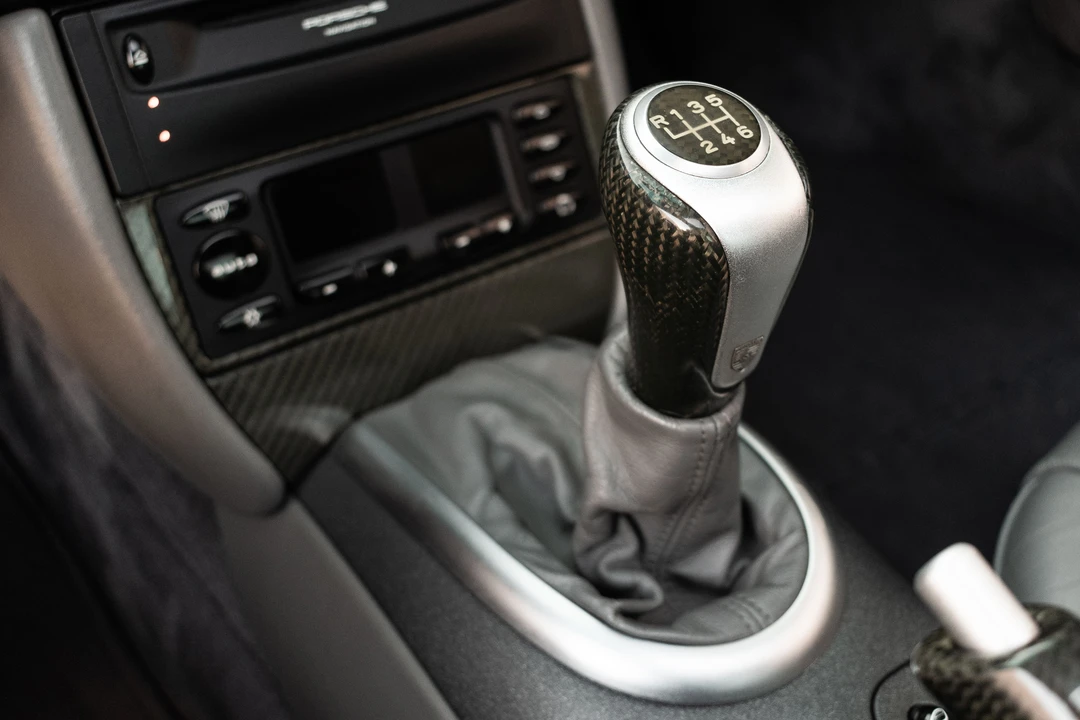 1999 Porsche 996 Carrera - Image 24 of 31