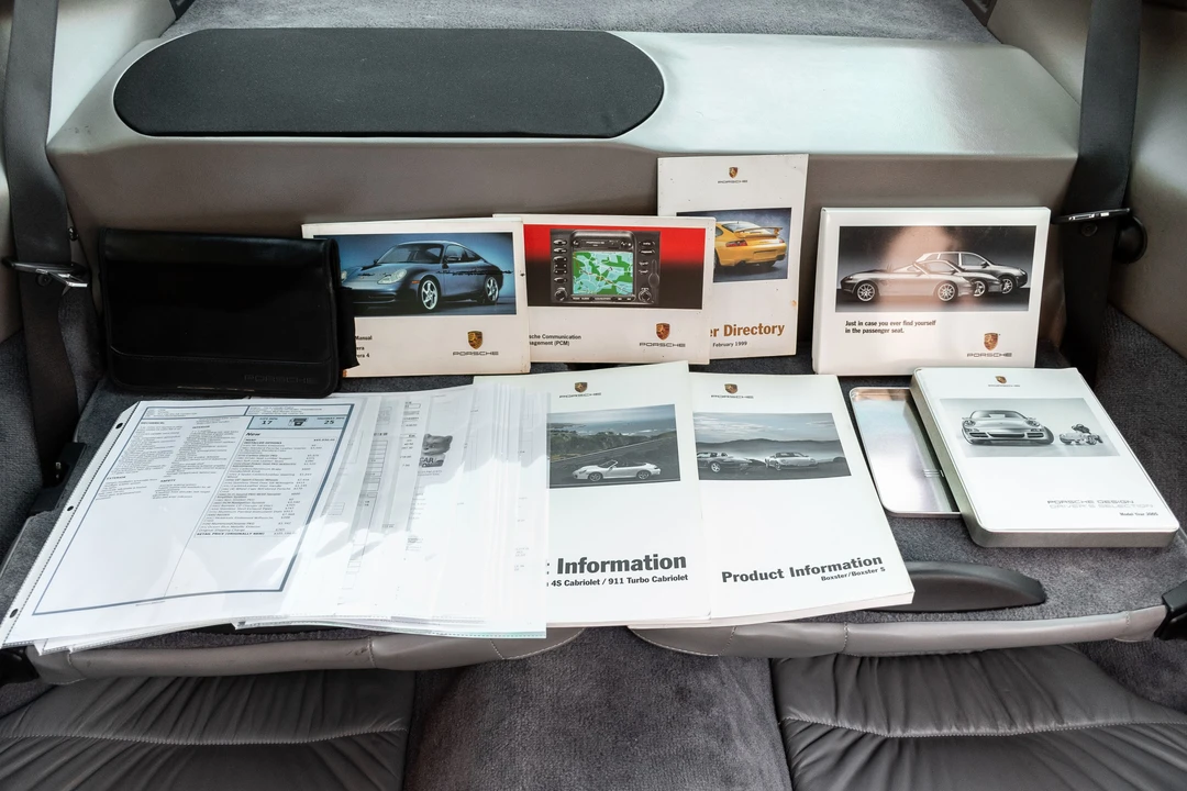1999 Porsche 996 Carrera - Image 12 of 31