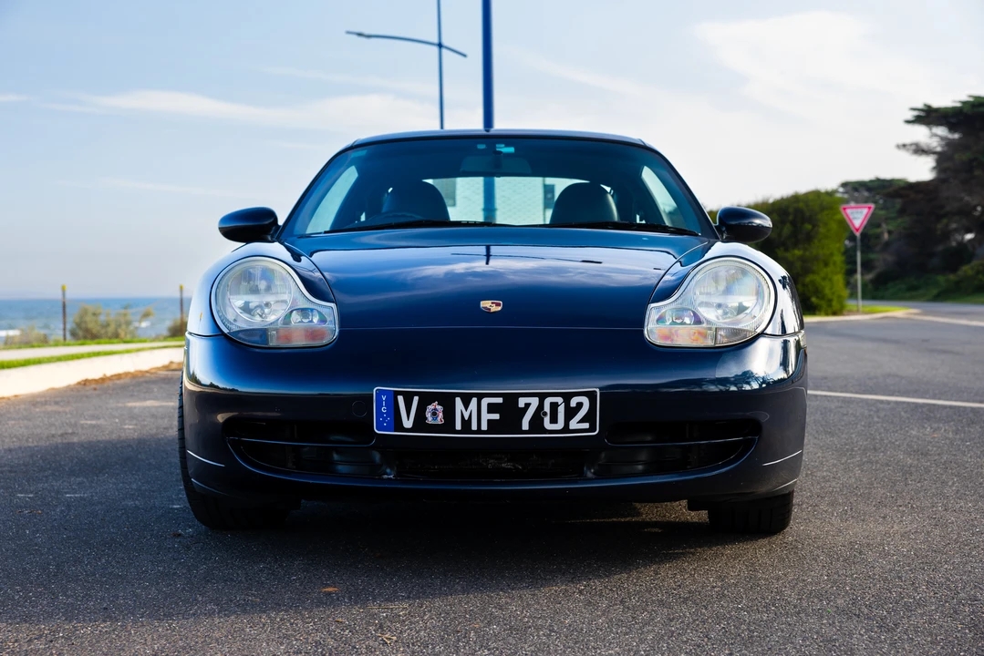 1999 Porsche 996 Carrera - Image 2 of 16