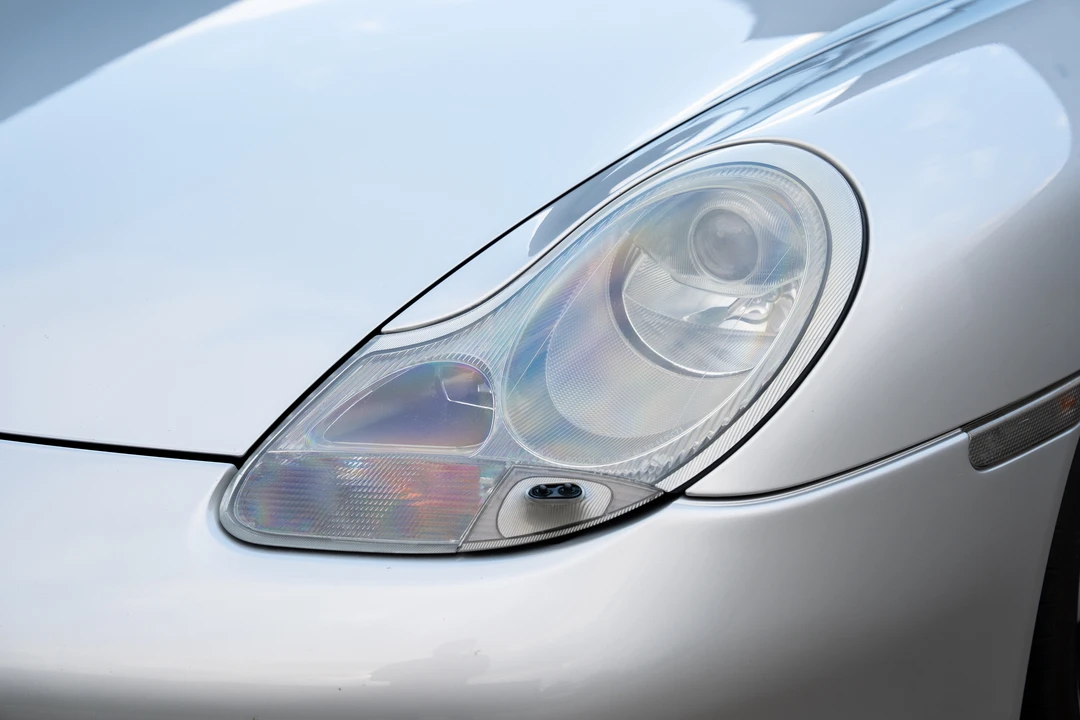 1999 Porsche 996 Carrera - Image 29 of 31