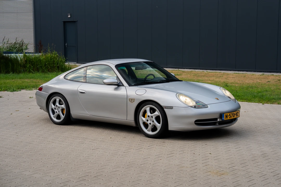 1999 Porsche 996 Carrera - Image 11 of 31