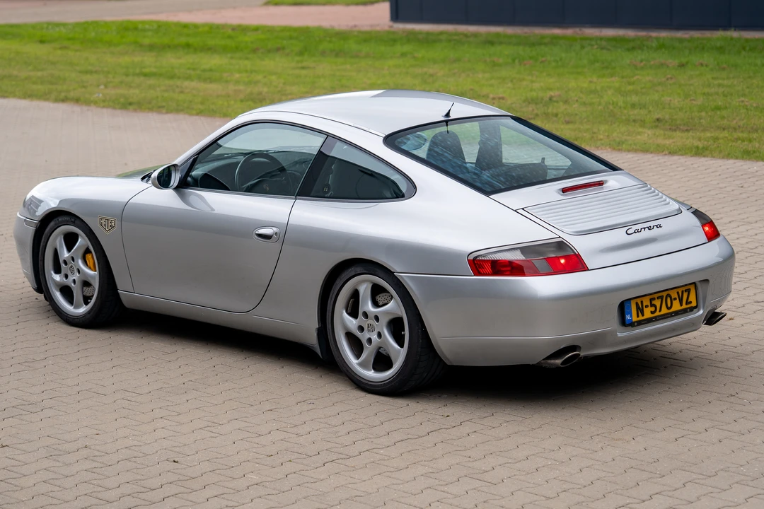1999 Porsche 996 Carrera - Image 15 of 31