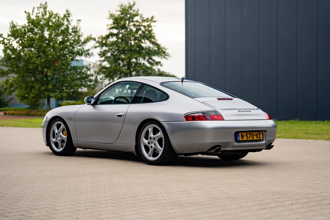 1999 Porsche 996 Carrera - Image 16 of 31