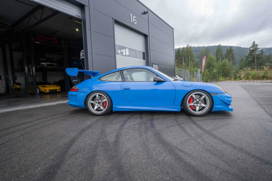 1999 Porsche 996 GT3 - Image 16 of 31