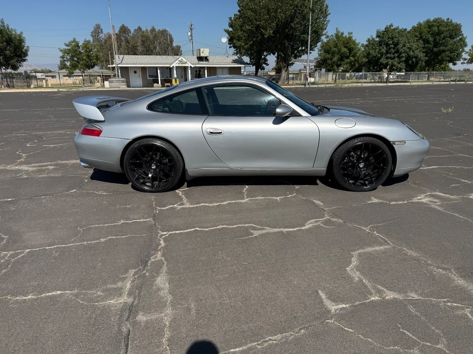 1999 Porsche 996 Carrera - Image 10 of 21
