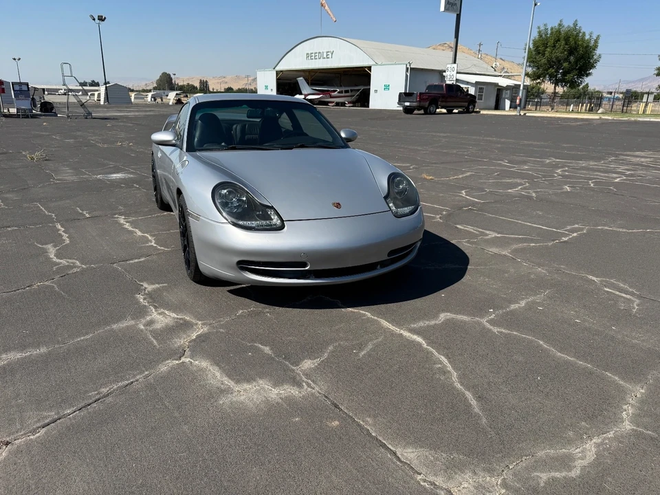 1999 Porsche 996 Carrera - Image 16 of 21