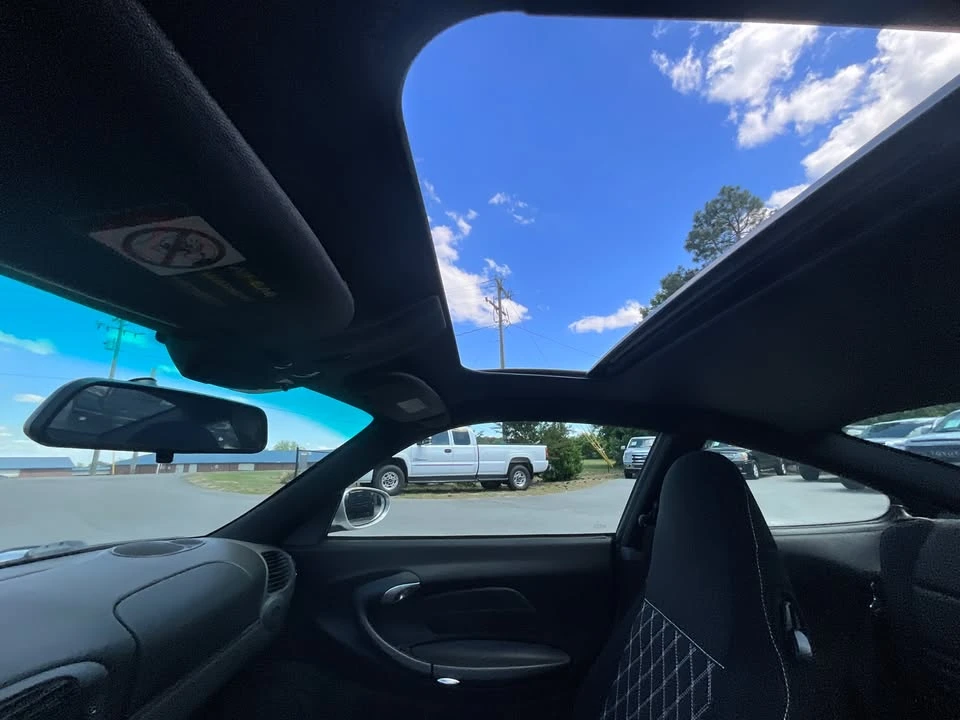 1999 Porsche 996 Carrera 4 - Image 13 of 18