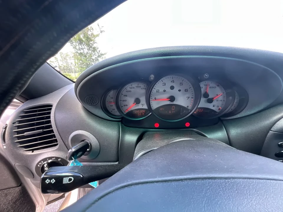 1999 Porsche 996 Carrera 4 - Image 18 of 18