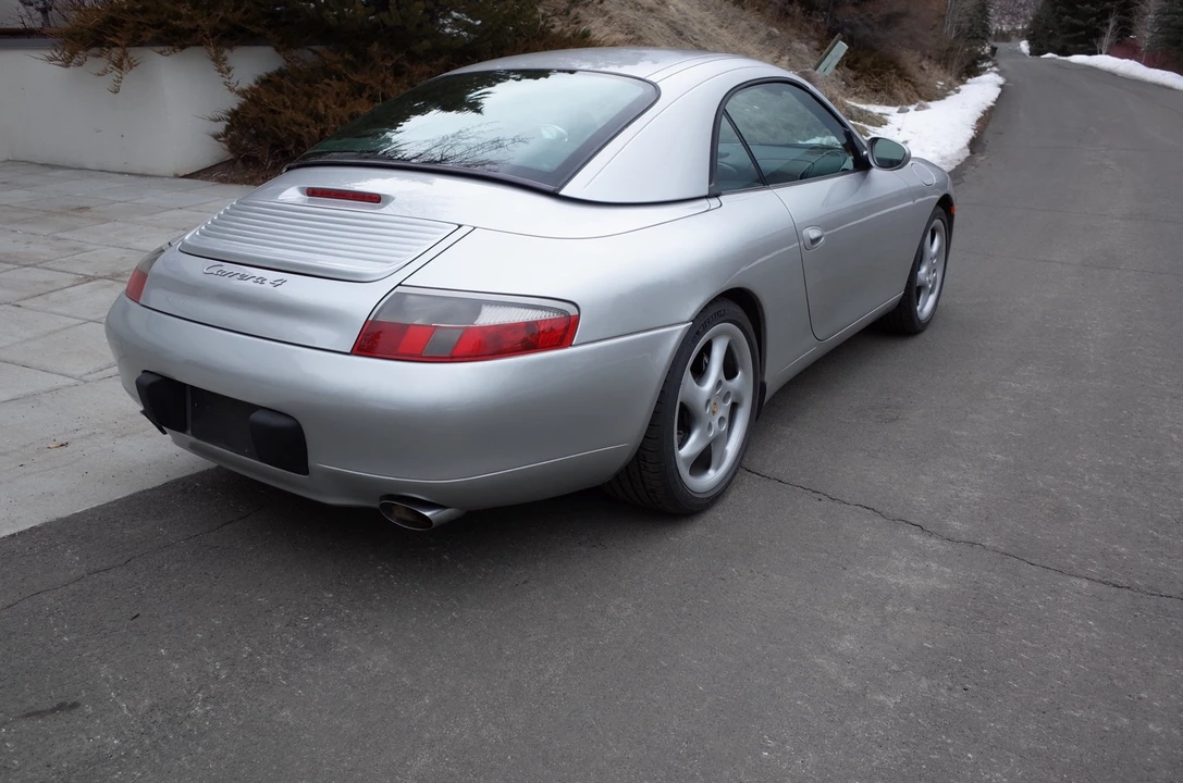 1999 Porsche 996 Carrera 4 - Image 12 of 21