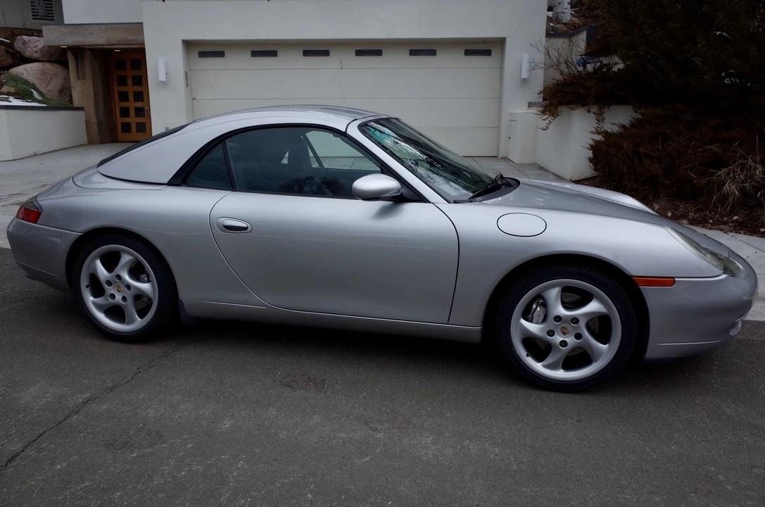 1999 Porsche 996 Carrera 4 - Image 5 of 21