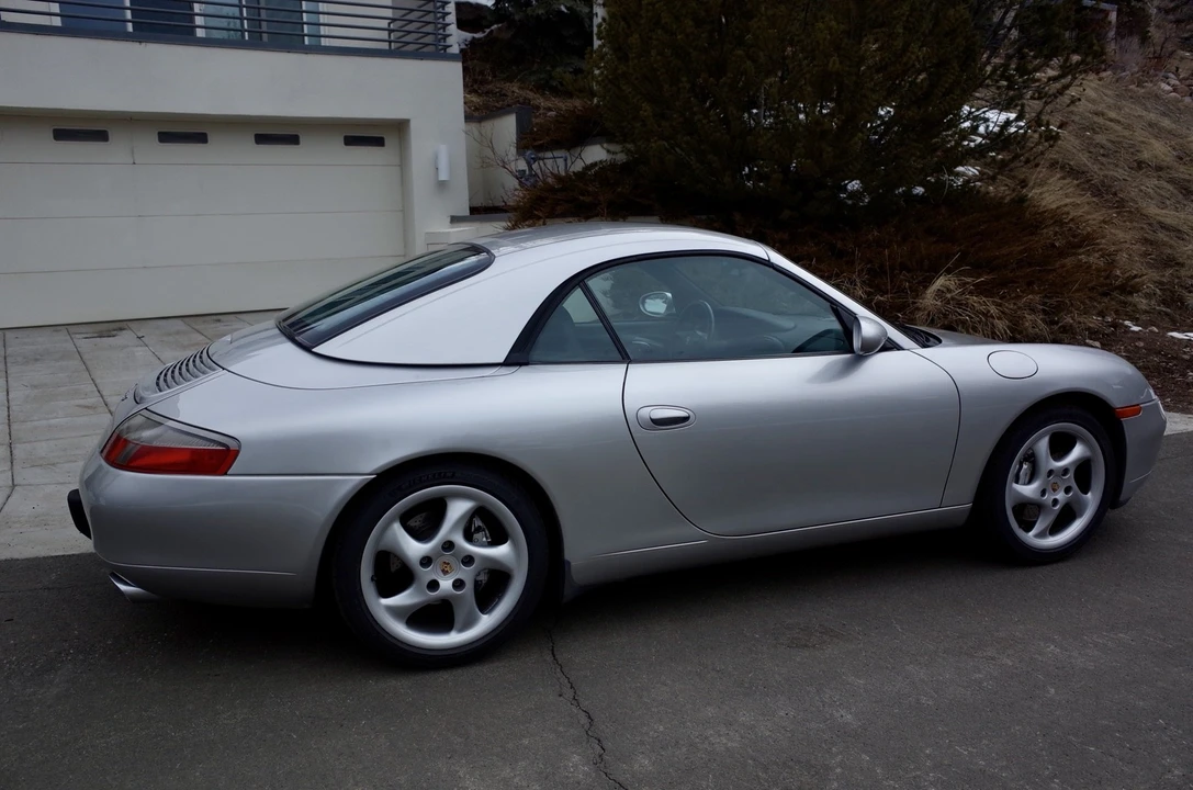 1999 Porsche 996 Carrera 4 - Image 8 of 21