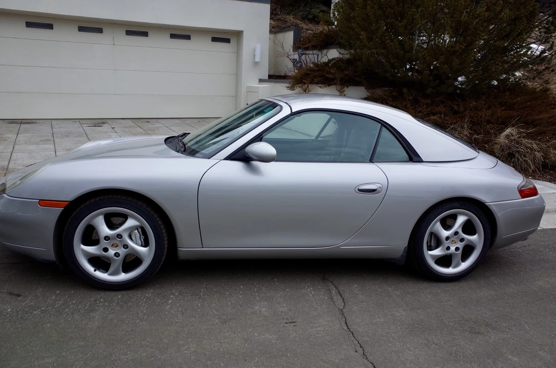 1999 Porsche 996 Carrera 4 - Image 19 of 21