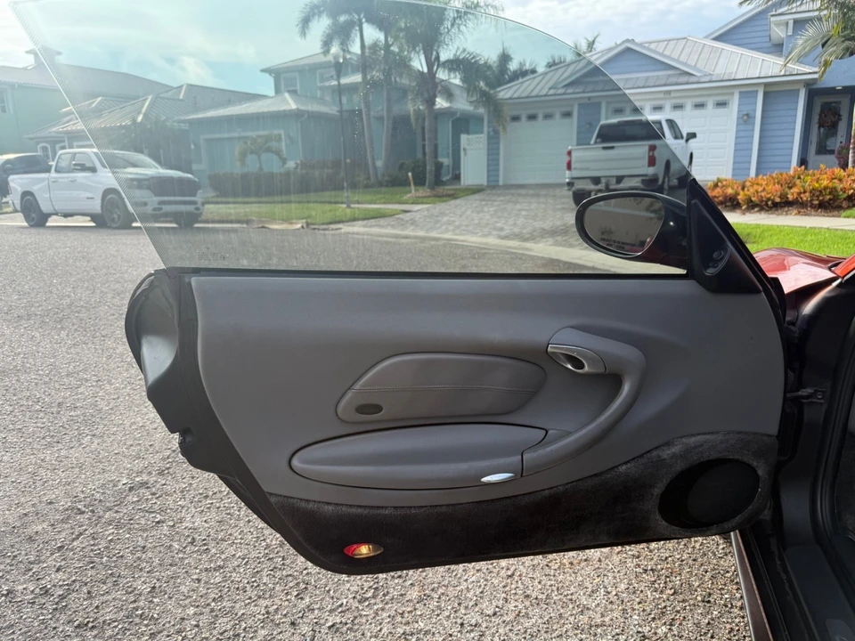 1999 Porsche 996 Carrera - Image 12 of 21