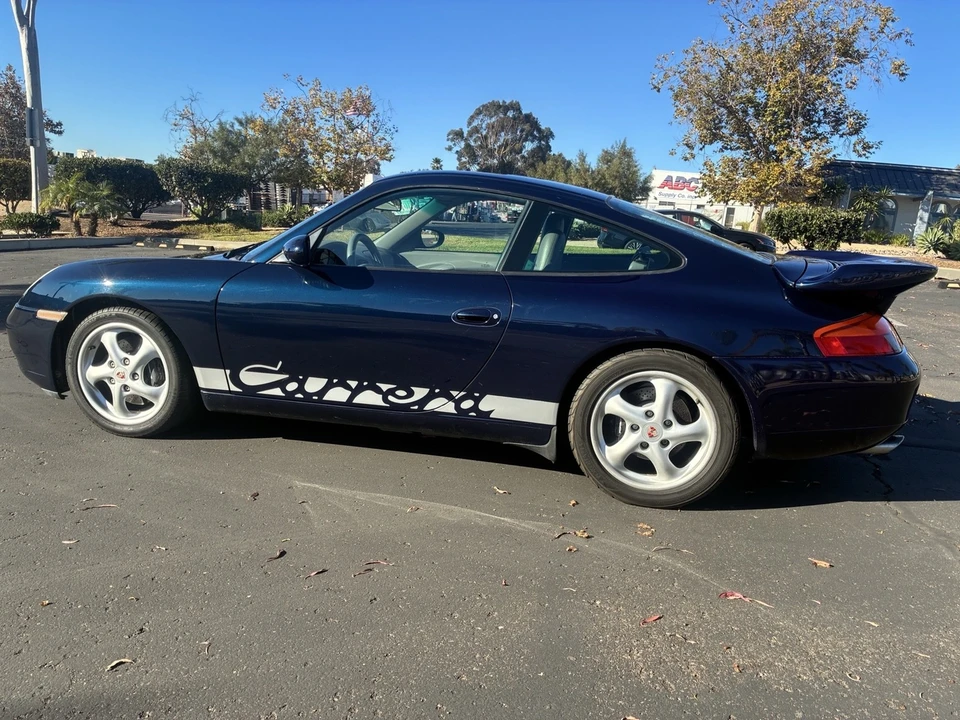 1999 Porsche 996 Carrera - Image 17 of 21
