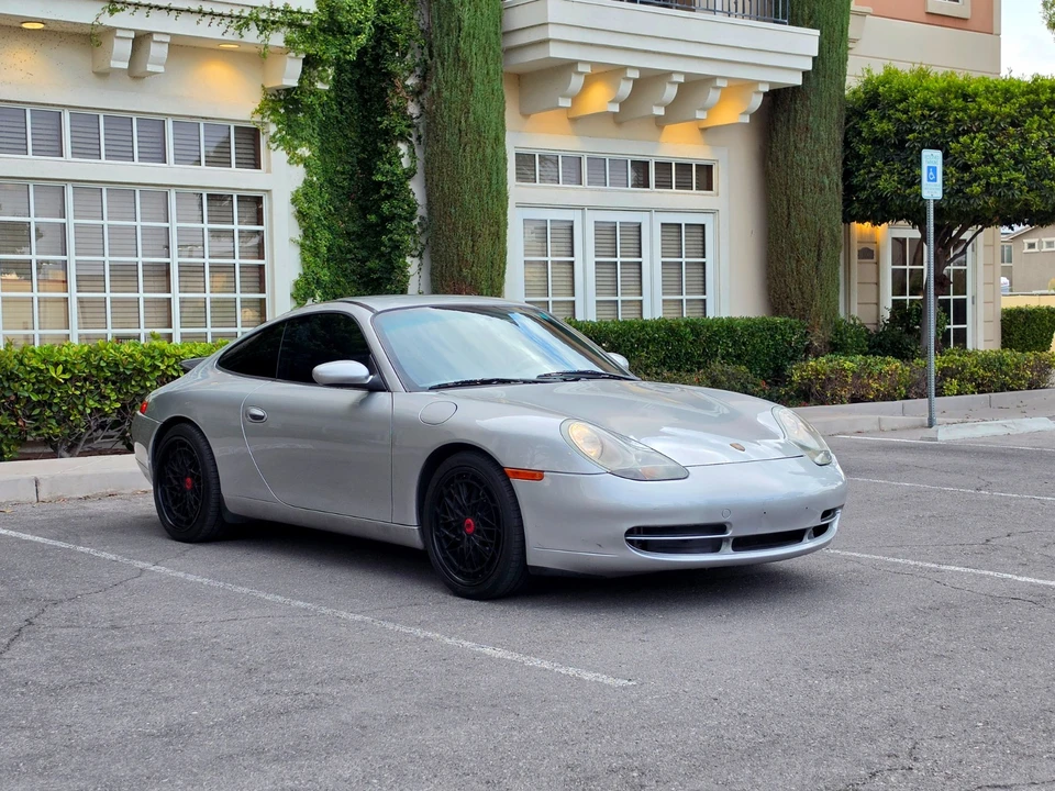 1999 Porsche 996 Carrera - Image 9 of 27
