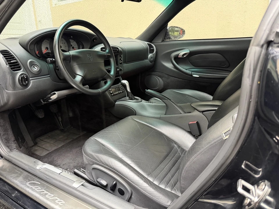 1999 Porsche 996 Carrera - Image 16 of 26