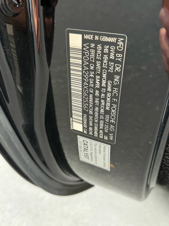 1999 Porsche 996 Carrera - Image 24 of 26