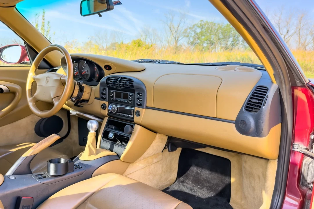1999 Porsche 996 Carrera - Image 16 of 21