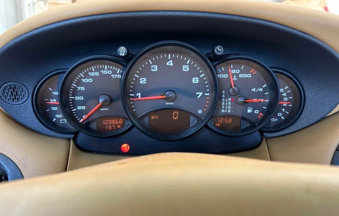 1999 Porsche 996 Carrera - Image 6 of 10