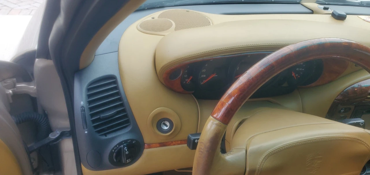 1999 Porsche 996 Carrera - Image 21 of 26