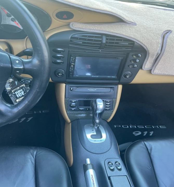 1999 Porsche 996 Carrera - Image 10 of 11