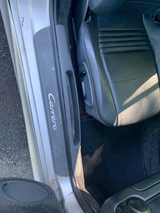 1999 Porsche 996 Carrera - Image 20 of 27