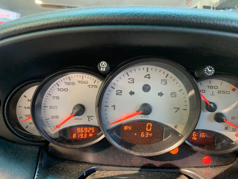 1999 Porsche 996 Carrera - Image 21 of 27