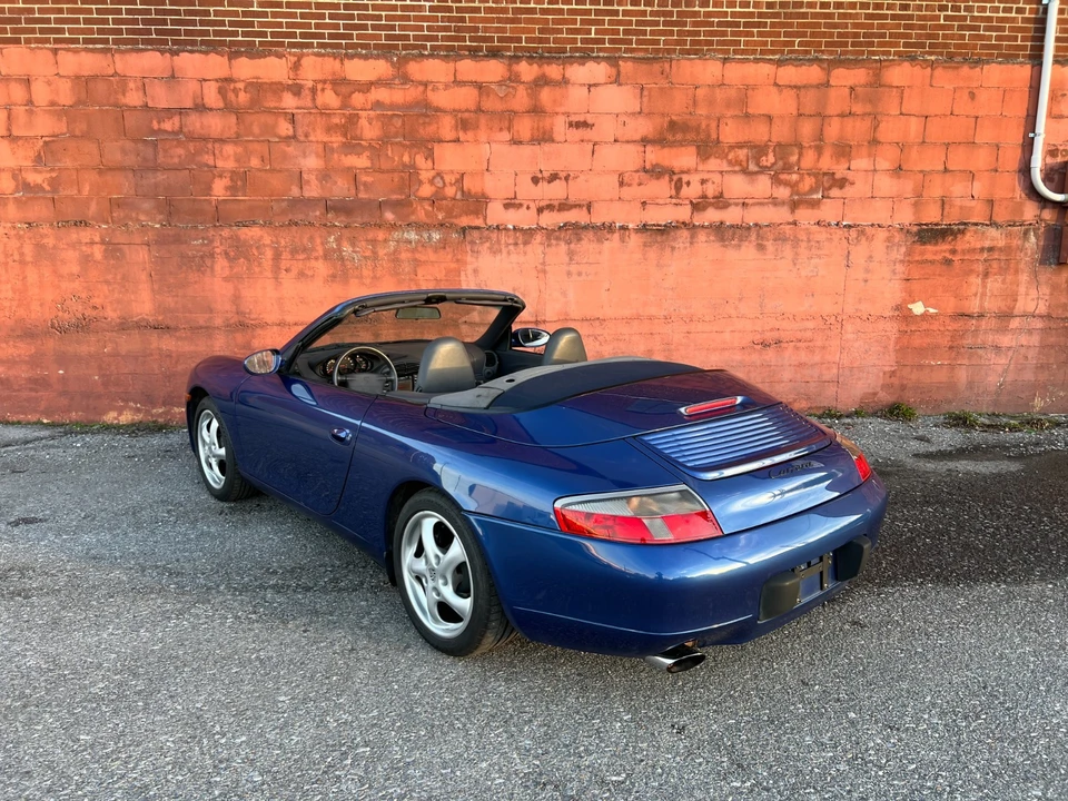 1999 Porsche 996 Carrera - Image 16 of 21
