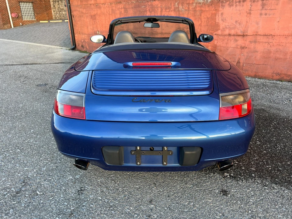 1999 Porsche 996 Carrera - Image 18 of 21