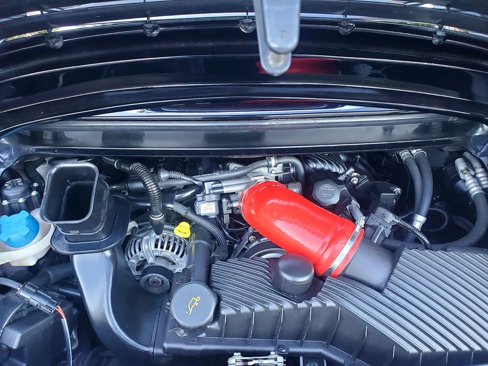 1999 Porsche 996 Carrera - Image 30 of 31