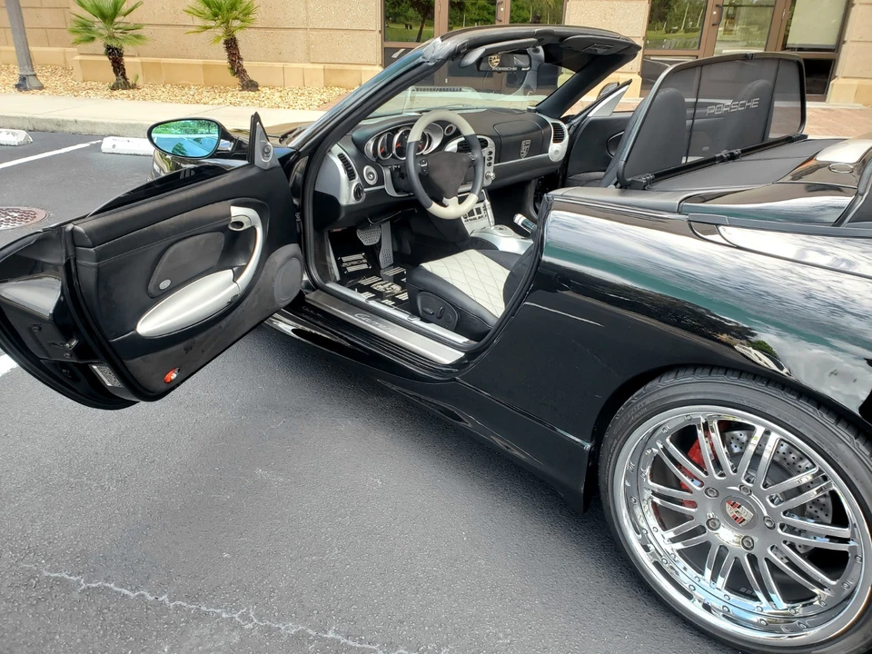 1999 Porsche 996 Carrera - Image 9 of 31
