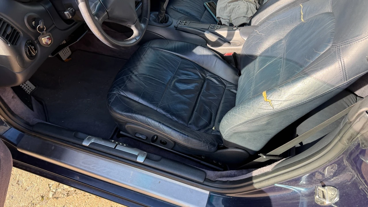 1999 Porsche 996 Carrera - Image 9 of 31