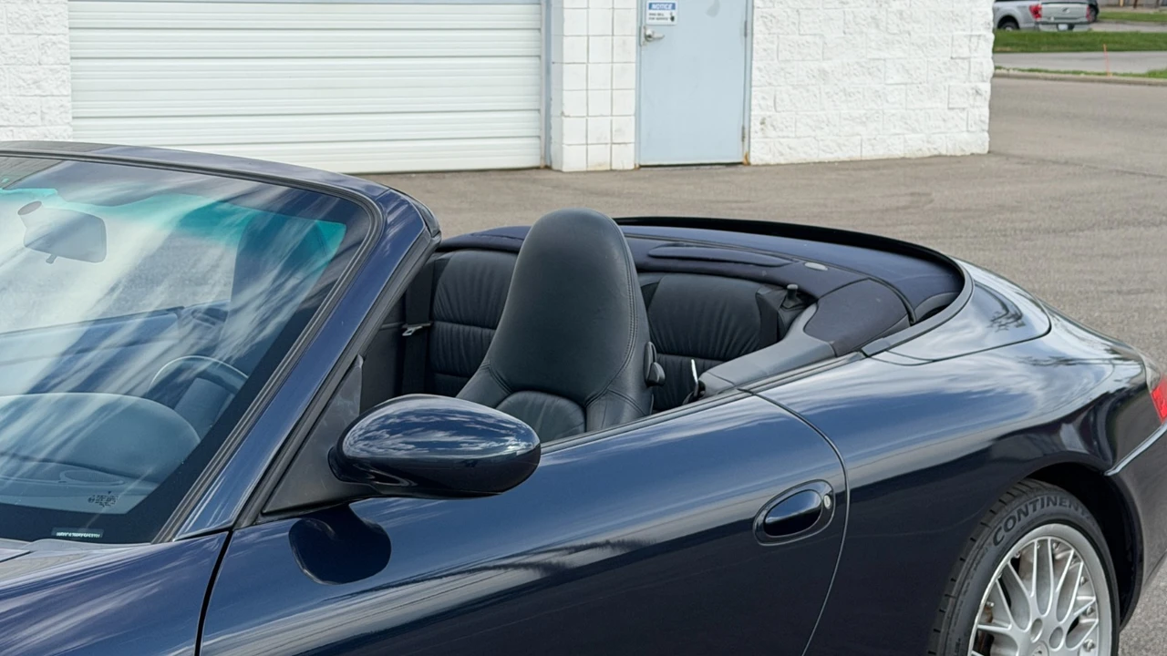 1999 Porsche 996 Carrera - Image 25 of 31