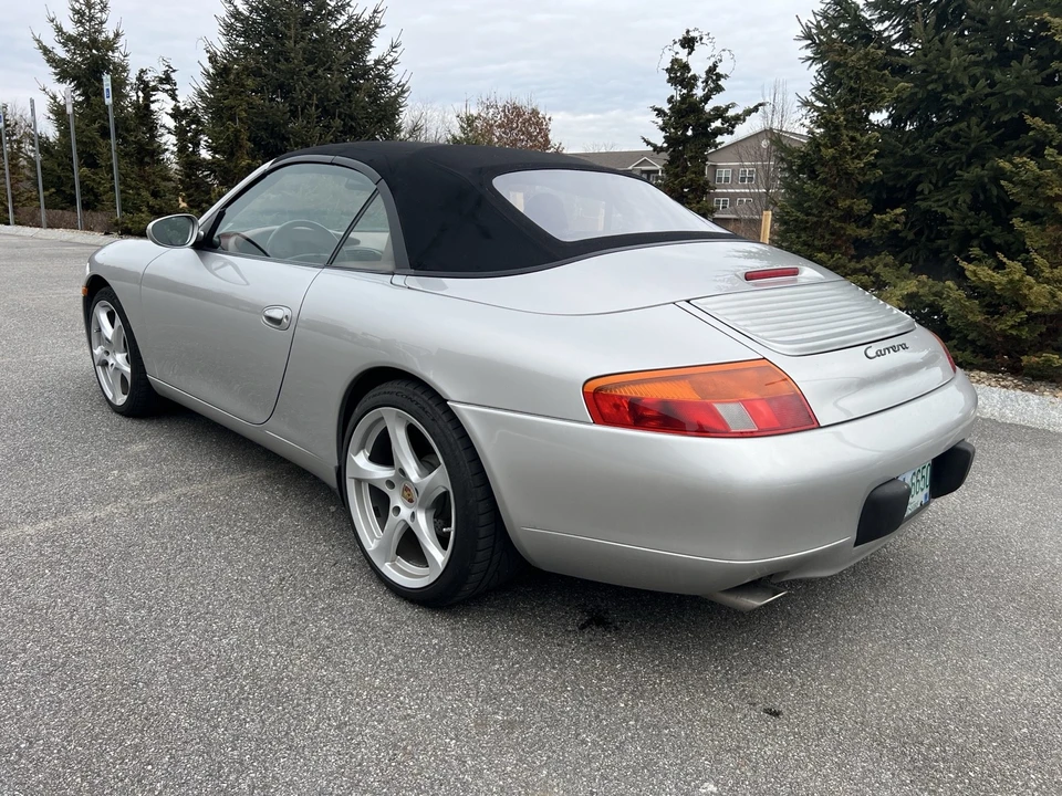 1999 Porsche 996 Carrera - Image 16 of 21