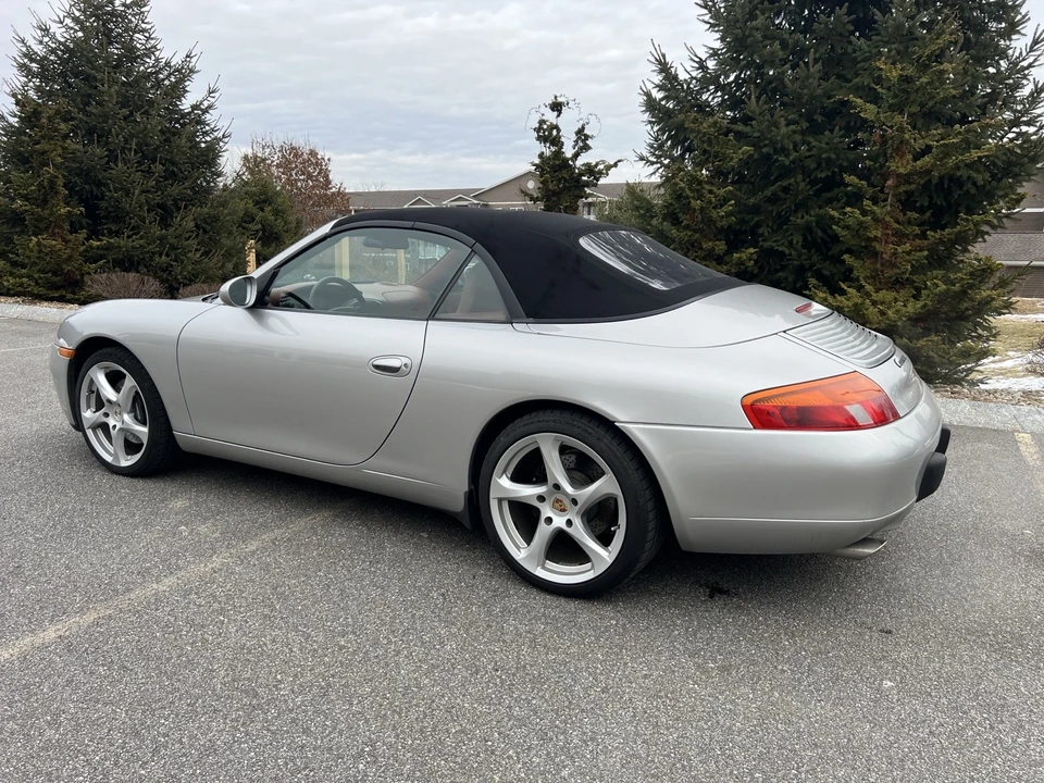 1999 Porsche 996 Carrera - Image 17 of 21