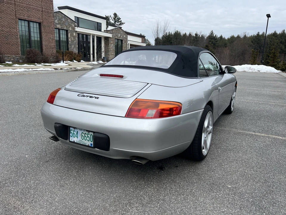 1999 Porsche 996 Carrera - Image 12 of 21