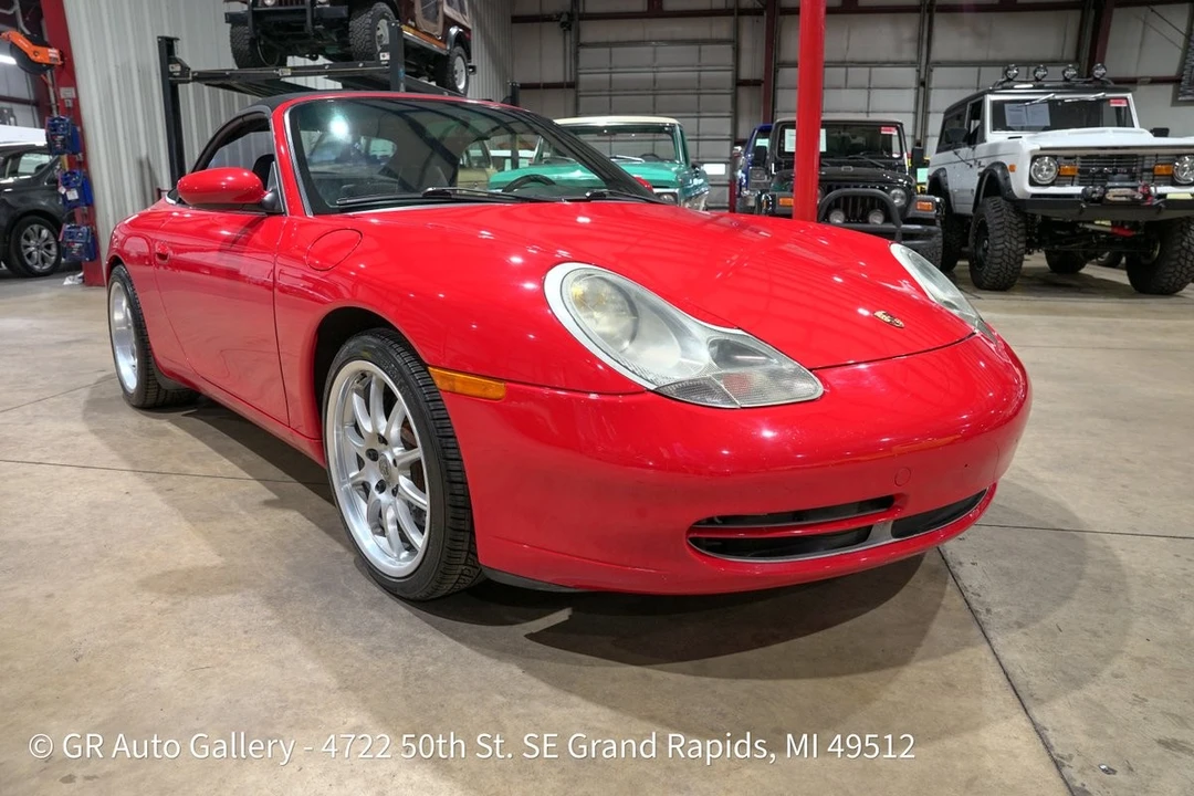 1999 Porsche 996 Carrera - Image 26 of 31