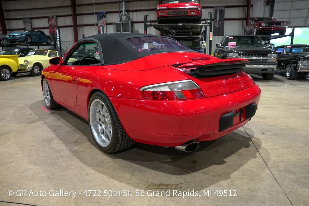 1999 Porsche 996 Carrera - Image 22 of 31