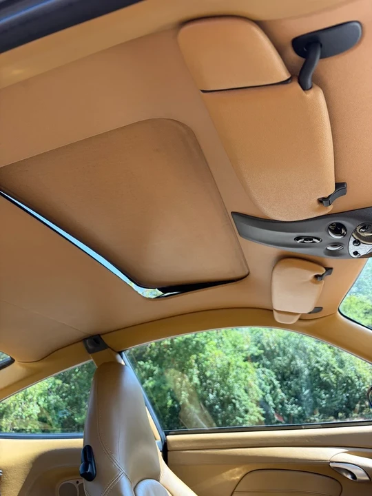 1999 Porsche 996 Carrera - Image 24 of 30