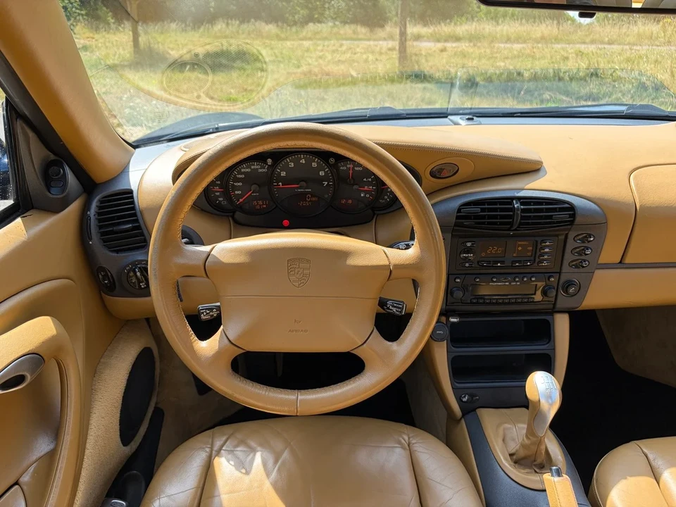 1999 Porsche 996 Carrera - Image 18 of 30