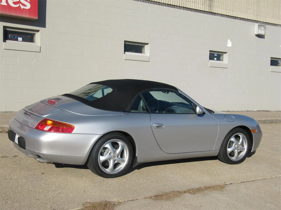 1999 Porsche 996 Carrera - Image 8 of 23